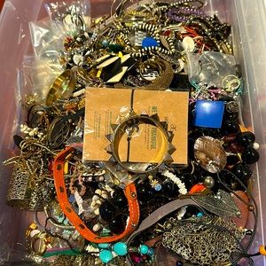 2 LEFT!!! 75 SOLD! 
5 POUNDS JUNK Jewelry ONLY 5 boxes LEFT!!!!